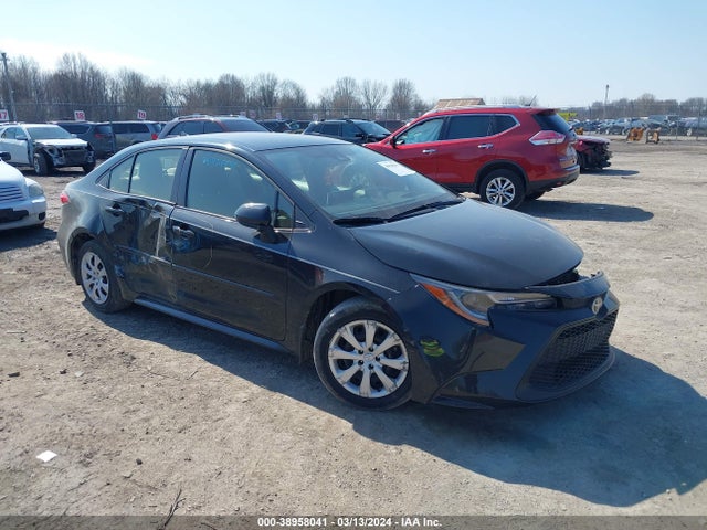 Toyota COROLLA LE 2021 JTDEPMAE4MJ162135 main image