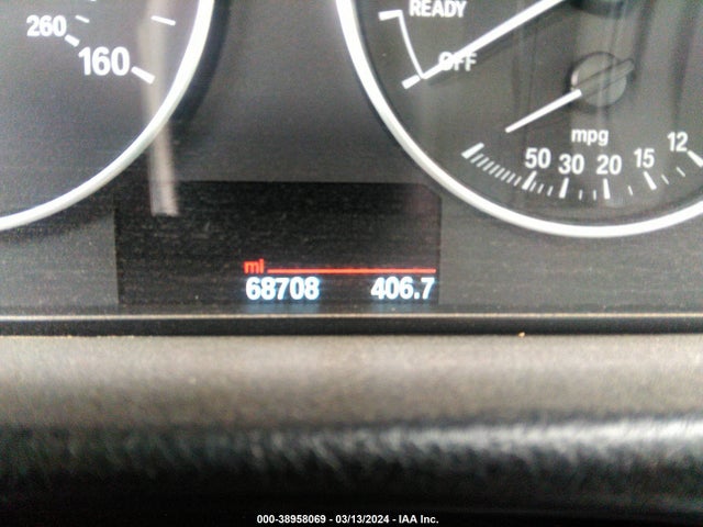 BMW 320i 2017 WBA8E1G3XHNU17437 Image 15