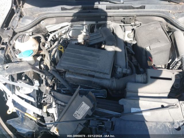 3VWD67AJ8GM266158 Volkswagen Jetta 1.4t Se