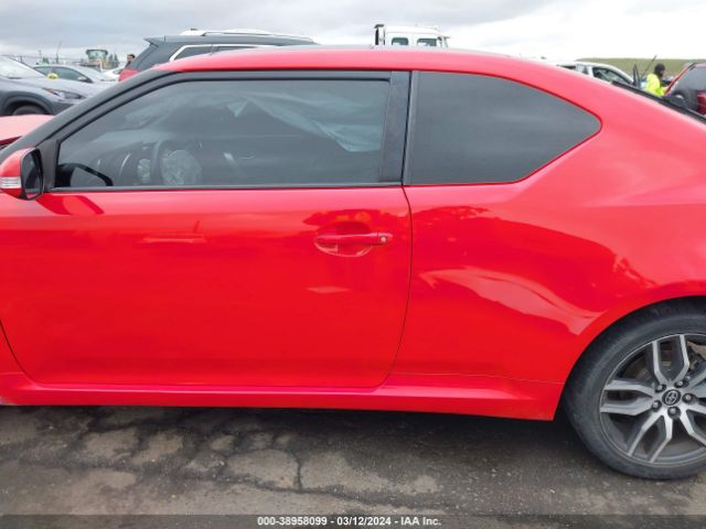 JTKJF5C77GJ021823 Scion TC