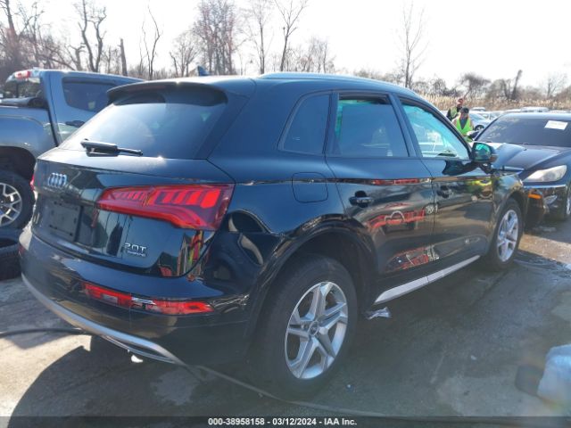 WA1ANAFY9J2132330 Audi Q5 2.0t Premium/2.0t Tech Premium