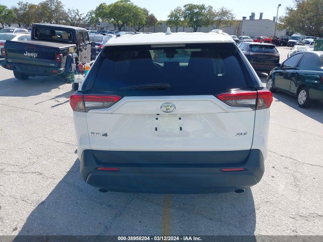 Toyota Rav4 Xle 2022 2T3W1RFV1NW208020 Image 15
