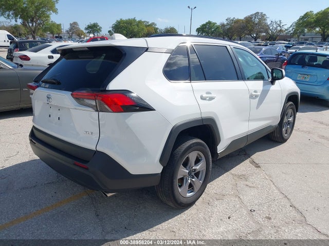 Toyota Rav4 Xle 2022 2T3W1RFV1NW208020 Image 4