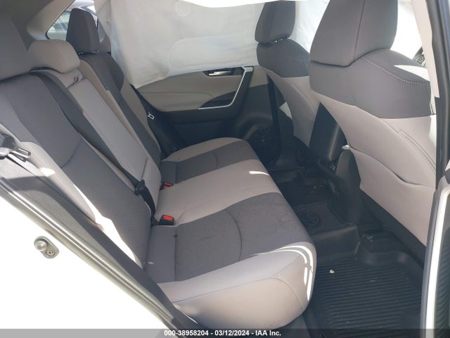 Toyota Rav4 Xle 2022 2T3W1RFV1NW208020 Image 8