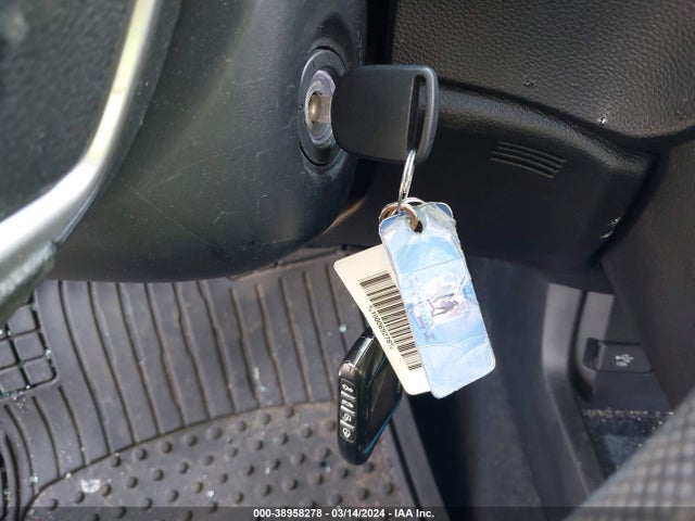 Honda Civic Lx 2018 2HGFC2F57JH590664 Image 11