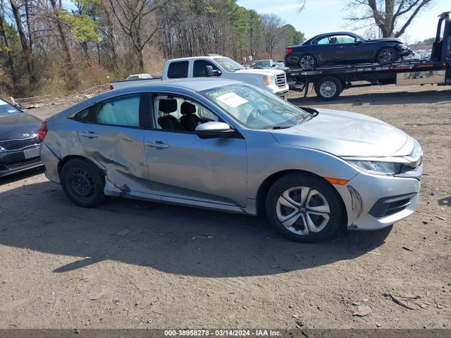 Honda Civic Lx 2018 2HGFC2F57JH590664 Image 13