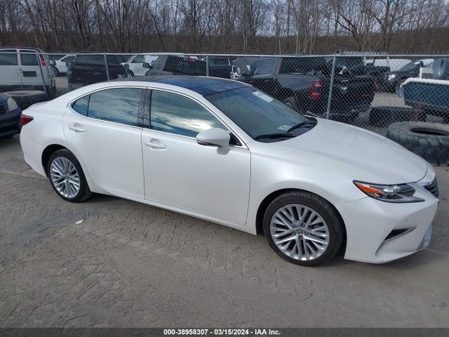 58ABK1GG3GU029575 Lexus ES 350