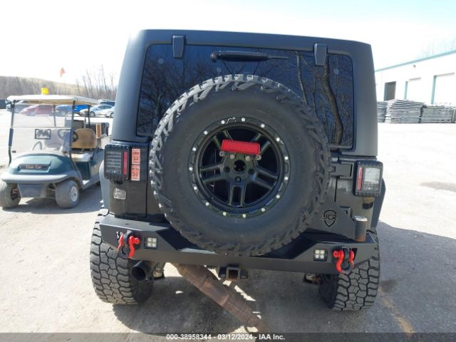 1C4HJWFG9EL237101 Jeep Wrangler Unlimited Rubicon