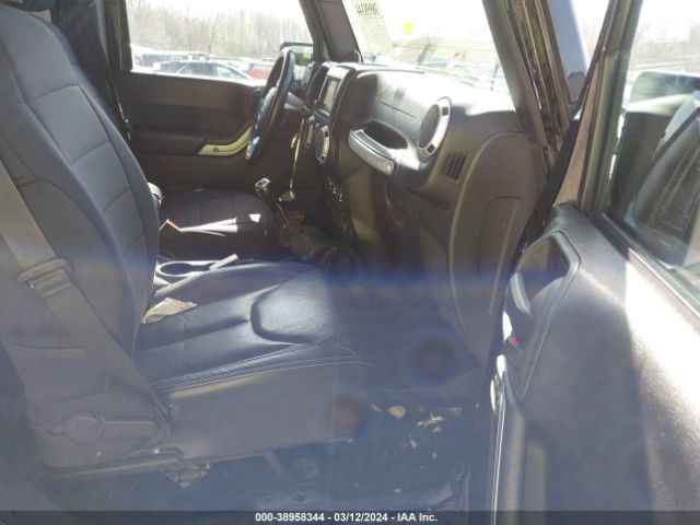 1C4HJWFG9EL237101 Jeep Wrangler Unlimited Rubicon