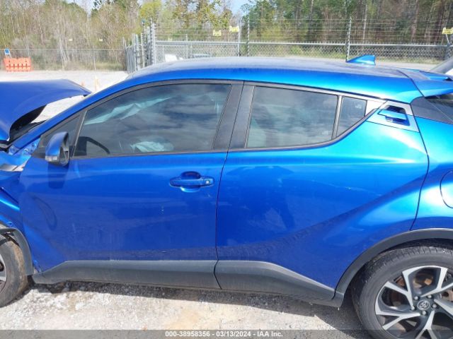 NMTKHMBX2JR024493 Toyota C-hr Xle Premium