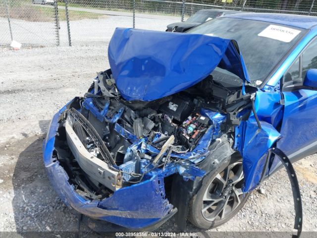NMTKHMBX2JR024493 Toyota C-hr Xle Premium