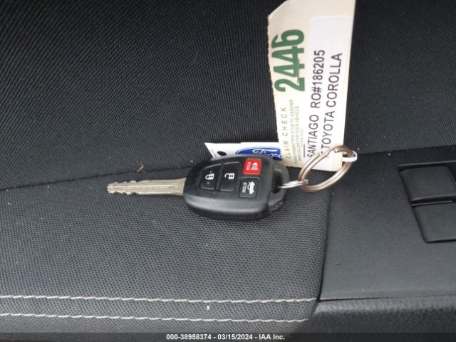 5YFBURHE7GP537465 Toyota COROLLA LE