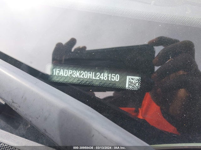 Ford FOCUS SE 2017 1FADP3K20HL248150 Image 9