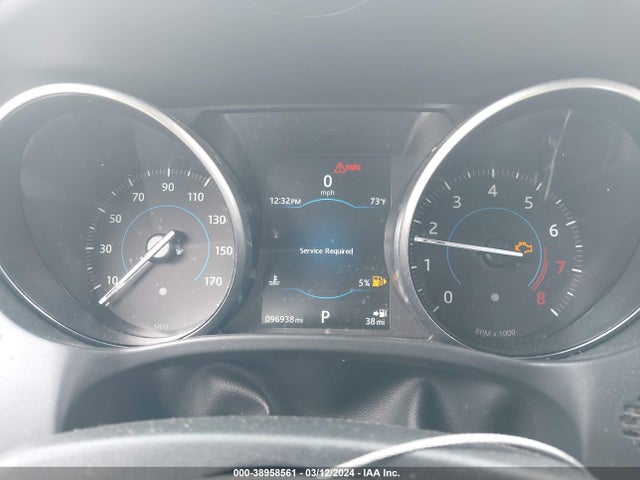 2017 JAGUAR F-PACE SADCJ2BV0HA098102 Photo 6