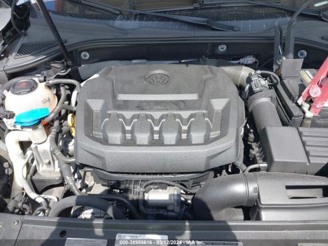 1VWBA7A38JC022896 Volkswagen Passat 2.0t Se