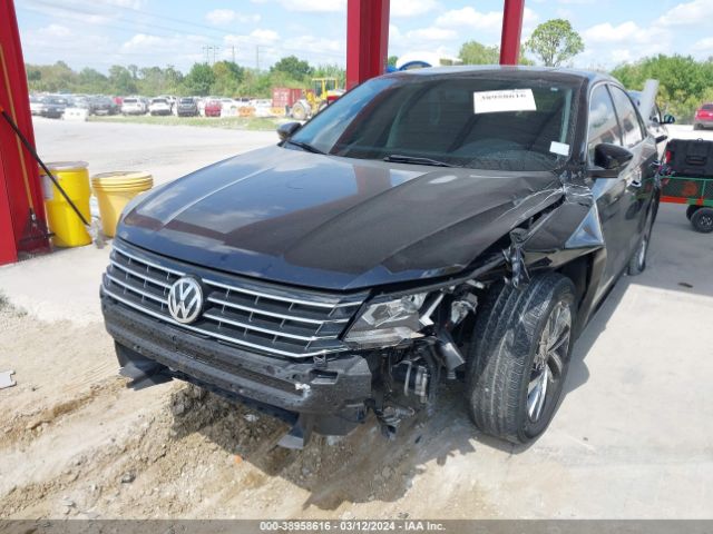 1VWBA7A38JC022896 Volkswagen Passat 2.0t Se
