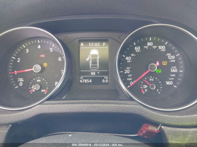 1VWBA7A38JC022896 Volkswagen Passat 2.0t Se