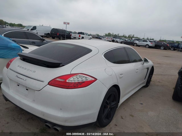 2011 PORSCHE PANAMERA WP0AB2A74BL060399 Photo 3