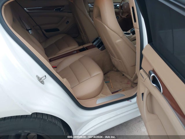 2011 PORSCHE PANAMERA WP0AB2A74BL060399 Photo 7