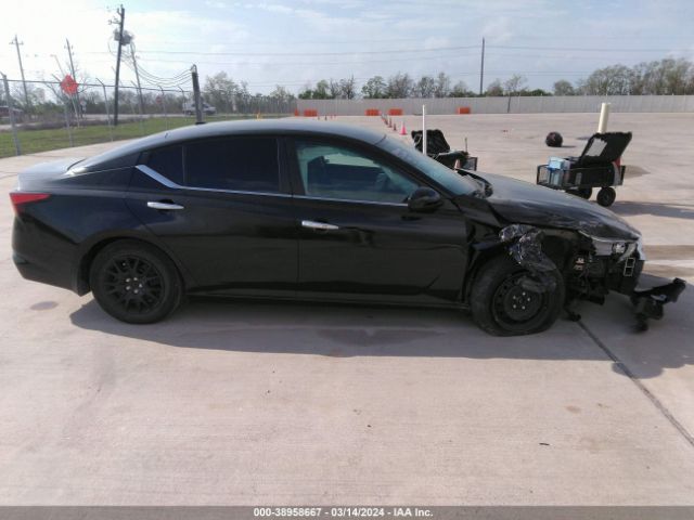 1N4BL4BV9LN319832 Nissan Altima S Fwd