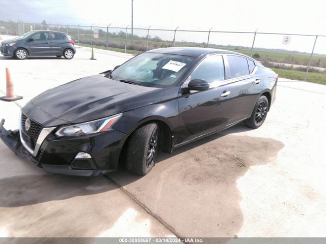 1N4BL4BV9LN319832 Nissan Altima S Fwd