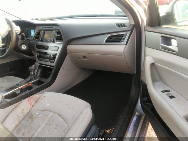 Hyundai SONATA SE 2015 5NPE24AF6FH231653 Image 5