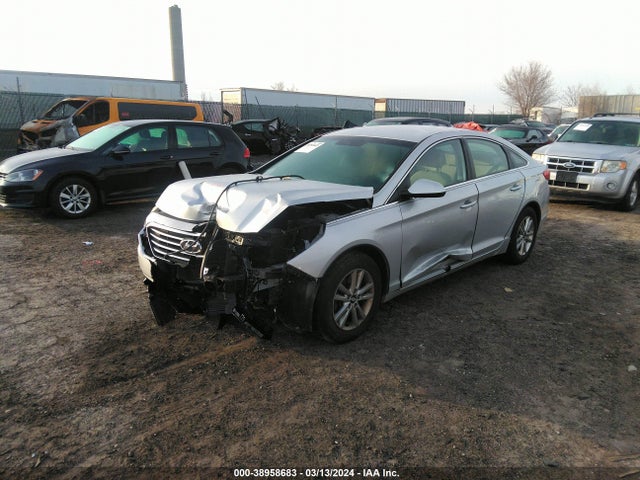 Hyundai SONATA SE 2015 5NPE24AF6FH231653 Image 6