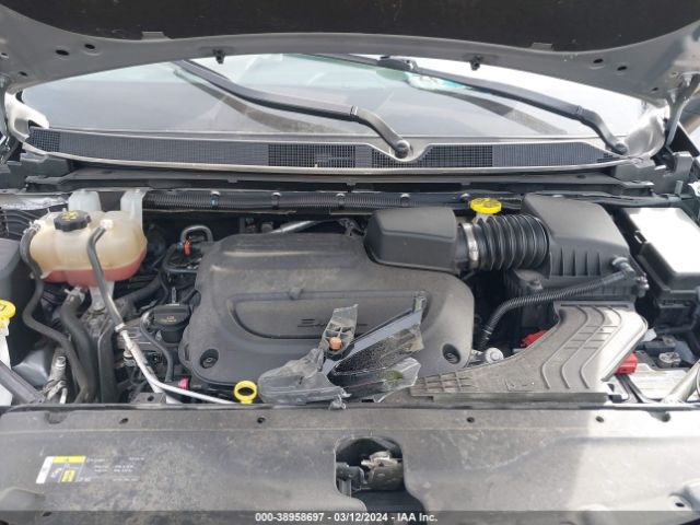 2C4RC1DG3MR511922 Chrysler Voyager Lxi