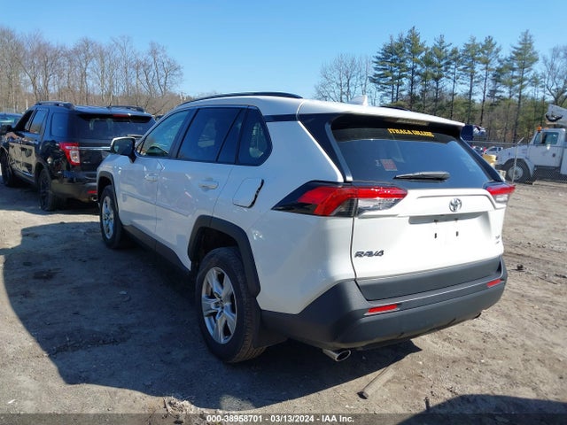 Toyota Rav4 Xle 2020 JTMP1RFV9LD529253 Image 3