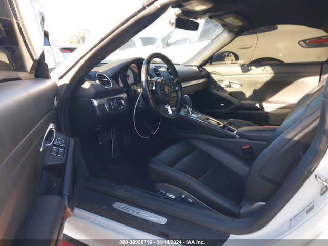2017 PORSCHE 718 BOXSTER WP0CB2A87HS240881 Photo 7
