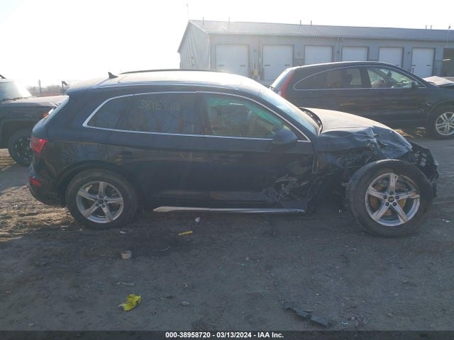 WA1ABAFY3P2048019 Audi Q5 Premium 40 Tfsi Quattro S Tronic