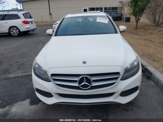55SWF4JB4JU236846 Mercedes-Benz C 300