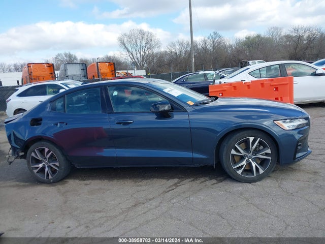 7JRA22TM1KG015921 Volvo S60 T6 R-design