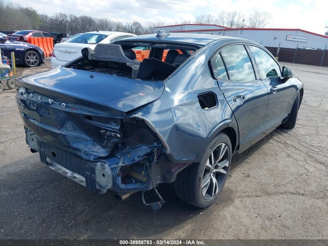 7JRA22TM1KG015921 Volvo S60 T6 R-design