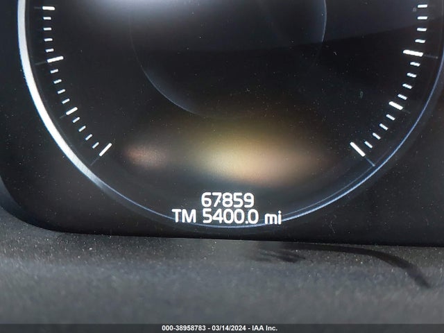 7JRA22TM1KG015921 Volvo S60 T6 R-design