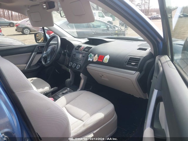 Subaru Forester 2.5i Premium 2015 JF2SJADC6FH506248 Image 5