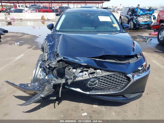 3MZBPABL0MM253918 Mazda Mazda3 Select