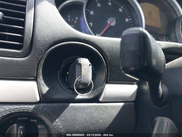 2004 PORSCHE CAYENNE WP1AC29P24LA93131 Photo 10