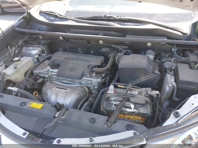 Toyota RAV4 LE 2015 2T3ZFREV8FW224264 Image 10