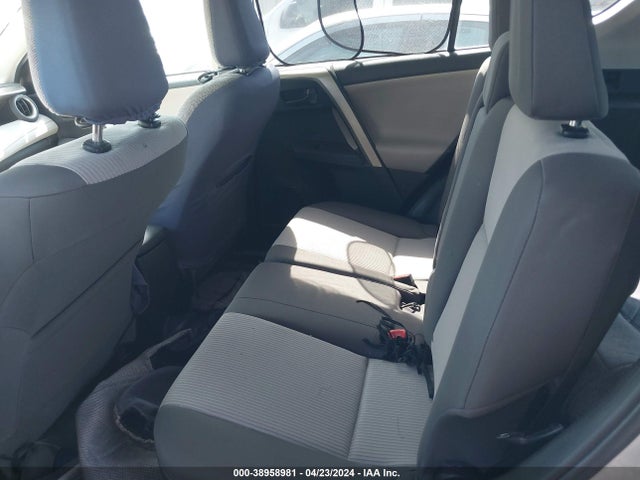 Toyota RAV4 LE 2015 2T3ZFREV8FW224264 Image 8
