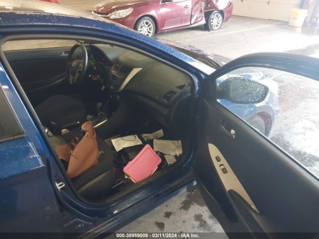 KMHCT5AE0HU325520 Hyundai ACCENT SE