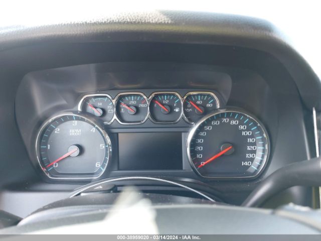 1GNSKBKC8JR277487 Chevrolet Tahoe Lt