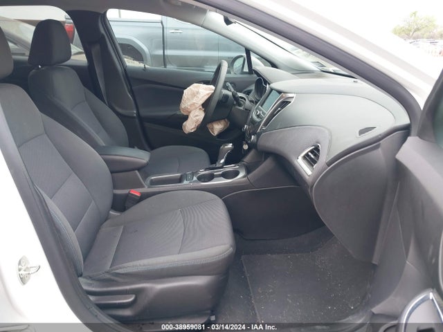 Chevrolet CRUZE LT 2019 1G1BE5SM1K7126328 Image 5