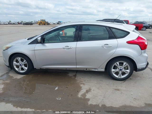 Ford FOCUS SE 2014 1FADP3K23EL398619 Image 14