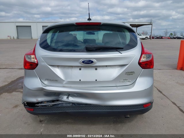 Ford FOCUS SE 2014 1FADP3K23EL398619 Image 16