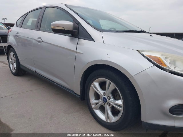 Ford FOCUS SE 2014 1FADP3K23EL398619 Image 18