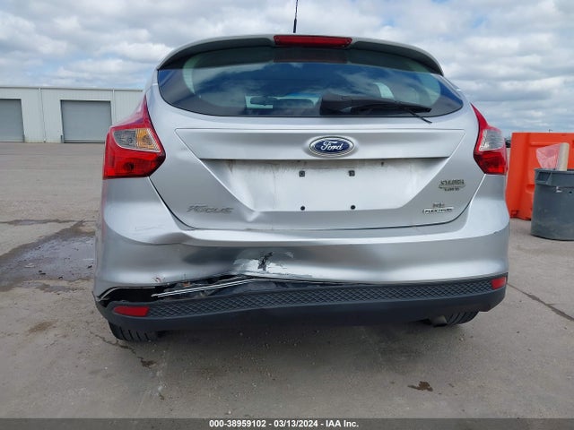 Ford FOCUS SE 2014 1FADP3K23EL398619 Image 6