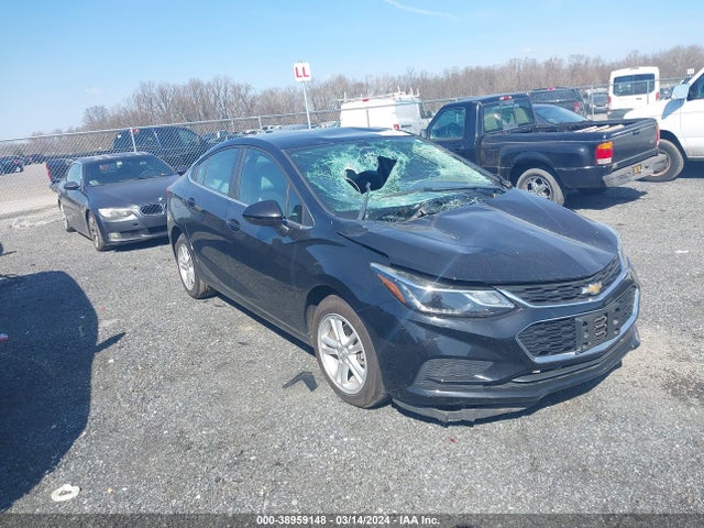 Chevrolet Cruze Lt Auto 2018 1G1BE5SM4J7234537 main image