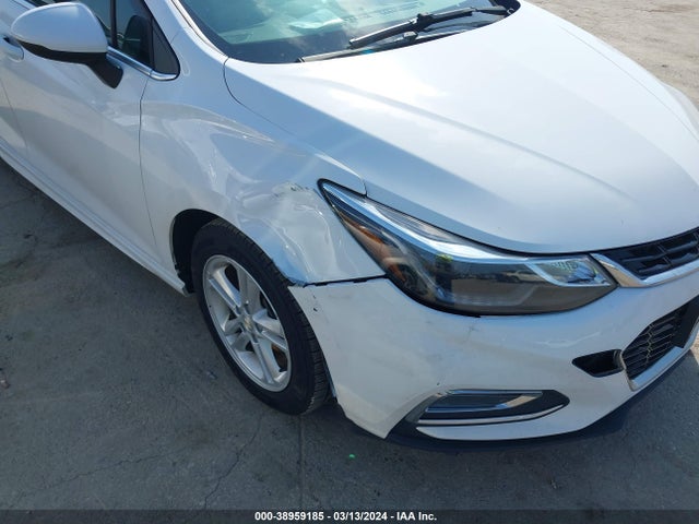 Chevrolet Cruze Lt Auto 2017 3G1BE6SM8HS511904 Image 6
