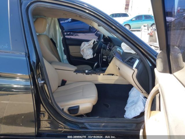 WBA8E1G36HNU18553 BMW 320i